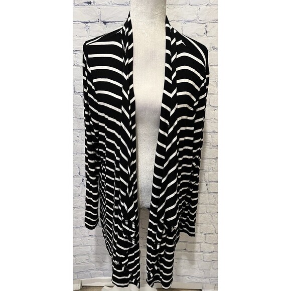 Lane Bryant black-and-white striped cardigan Size 18/20 - Picture 1 of 7